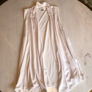 August Silk White Vest size Small